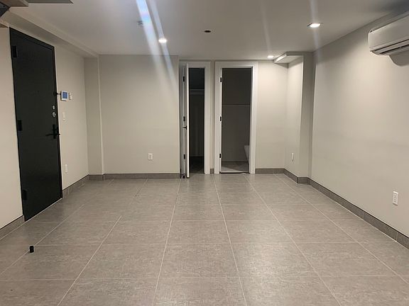 2nd image of 90 Manhattan Ave #1R