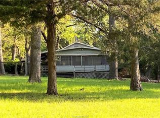 10437 Clyde Acord Rd, Franklin, TX 77856