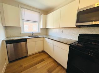 825 Eaton Rd, Drexel Hill, PA 19026