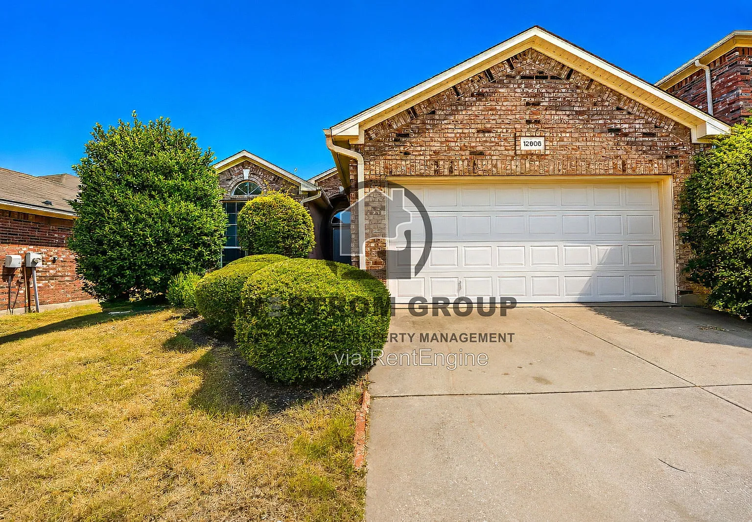 4 bed, 2.0 bath, 1673 sqft, $2,145 — Photo 2