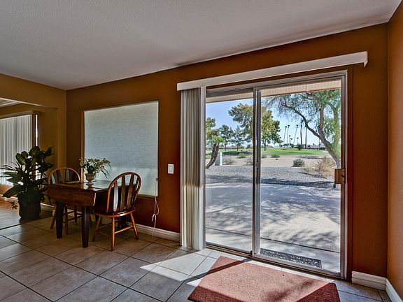 5th image of 18001 N Willowbrook Dr