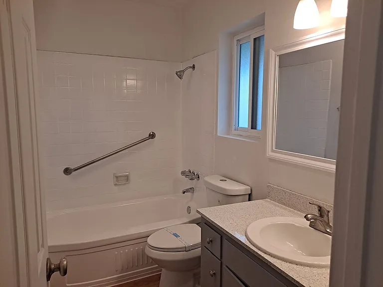 1156 Hornblend St — Photo 6