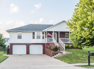 3810 Oxford Rd, Jefferson City, MO 65109