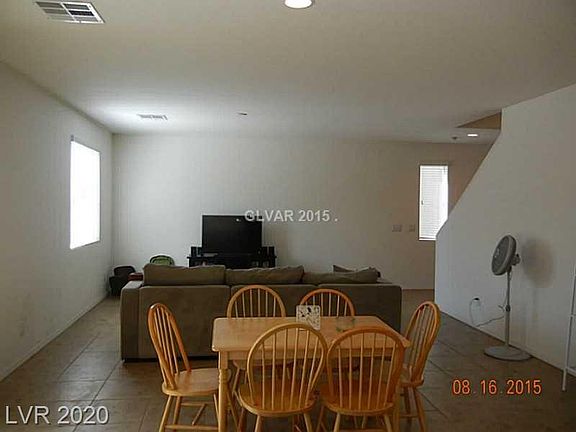 5th image of 10426 Palmadora St