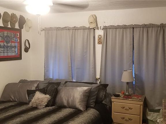 5th image of 12 Lemon Ln