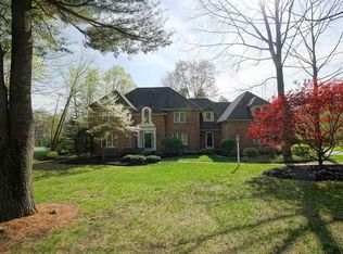 21 Hampshire Pl, Delmar, NY 12054