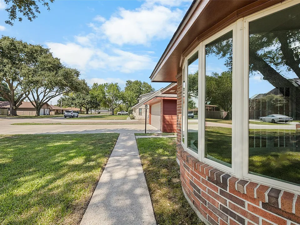 2117 Whatley Dr