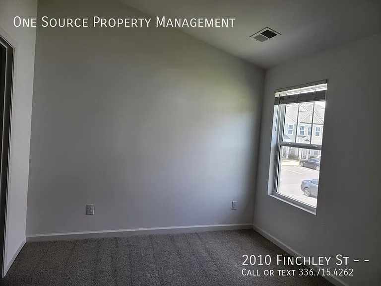 2010 Finchley St #- — Photo 8