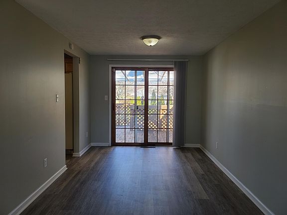 5 Dining room