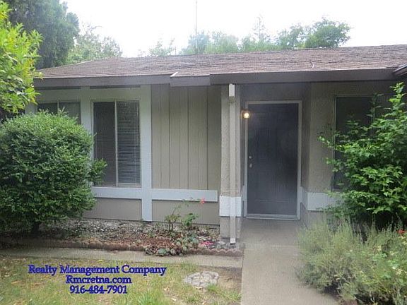 2nd image of 1 Corkwood Ct