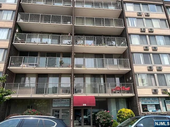515 Anderson Ave APT 2G, Cliffside Park, NJ 07010