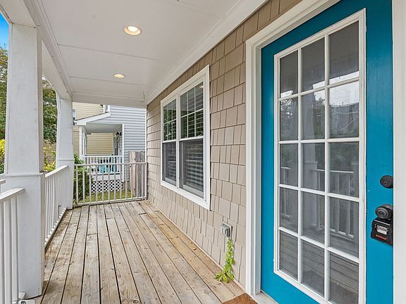 3rd image of 721 13th St