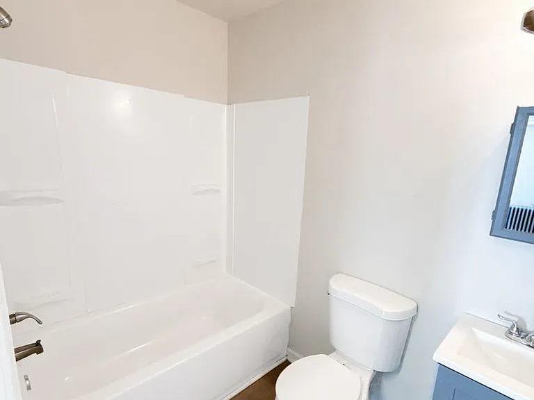 1015 Parksley Ave — Photo 5