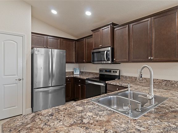 4th image of 3475 N Twain Pt