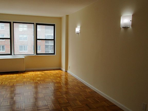 4th image of 355 E 72nd St APT 7F
