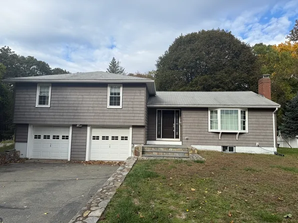 11 Autumn Ln, Waltham, MA 02451