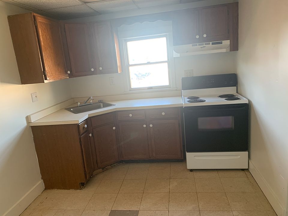 1st image of 832 N Park Ave #3