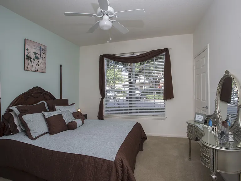 Rincon Apartments — Photo 6