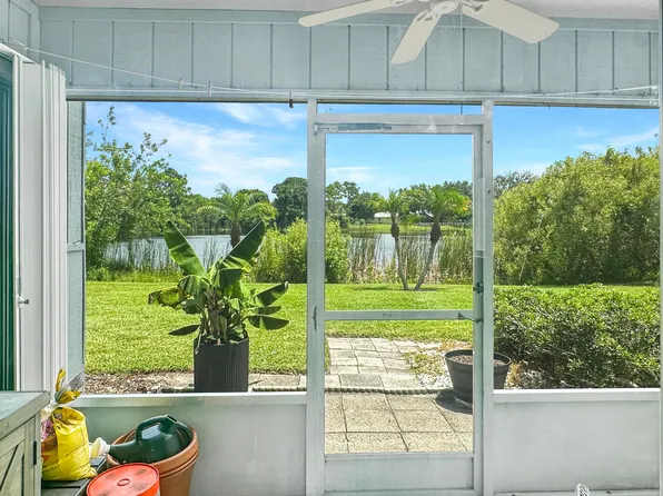 5717 Deer Run Drive #4a, Fort Pierce, FL 34951