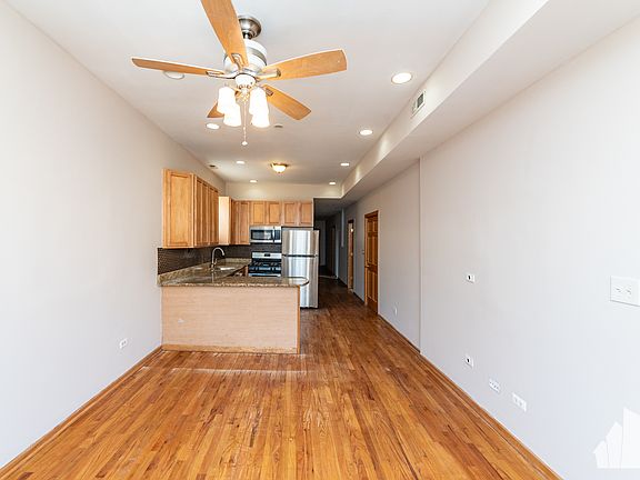 3rd image of 1450 N Campbell Ave APT 2F