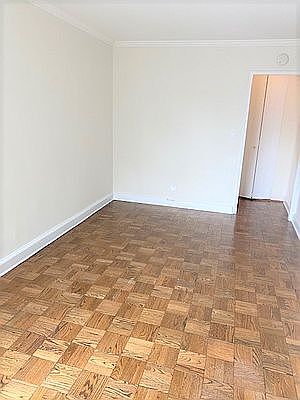 4th image of 353 E 83rd St APT 9E