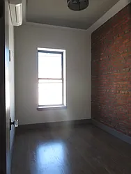 Rented by Rennit Inc.
