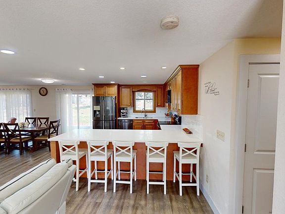 4th image of 14708 NE 18th St