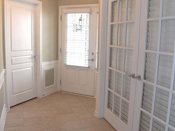 2nd image of 44441 Oriole Dr Unit 201