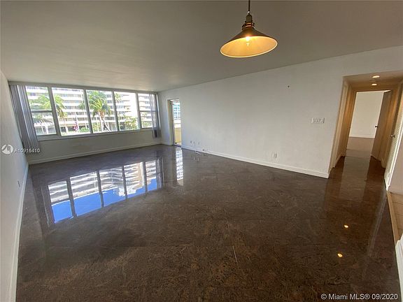 4th image of 5600 Collins Ave APT 4E