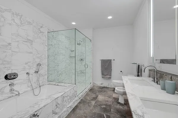Sold by Corcoran | media 7