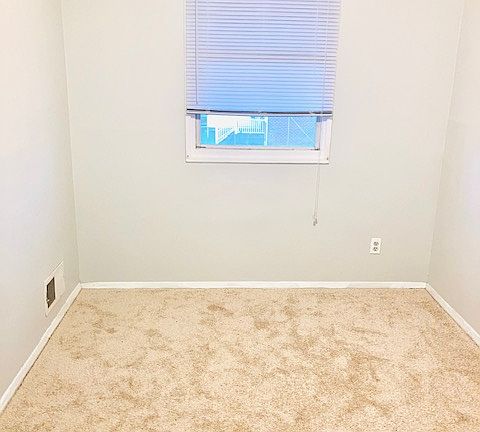 5th image of 1013 Bayner Rd
