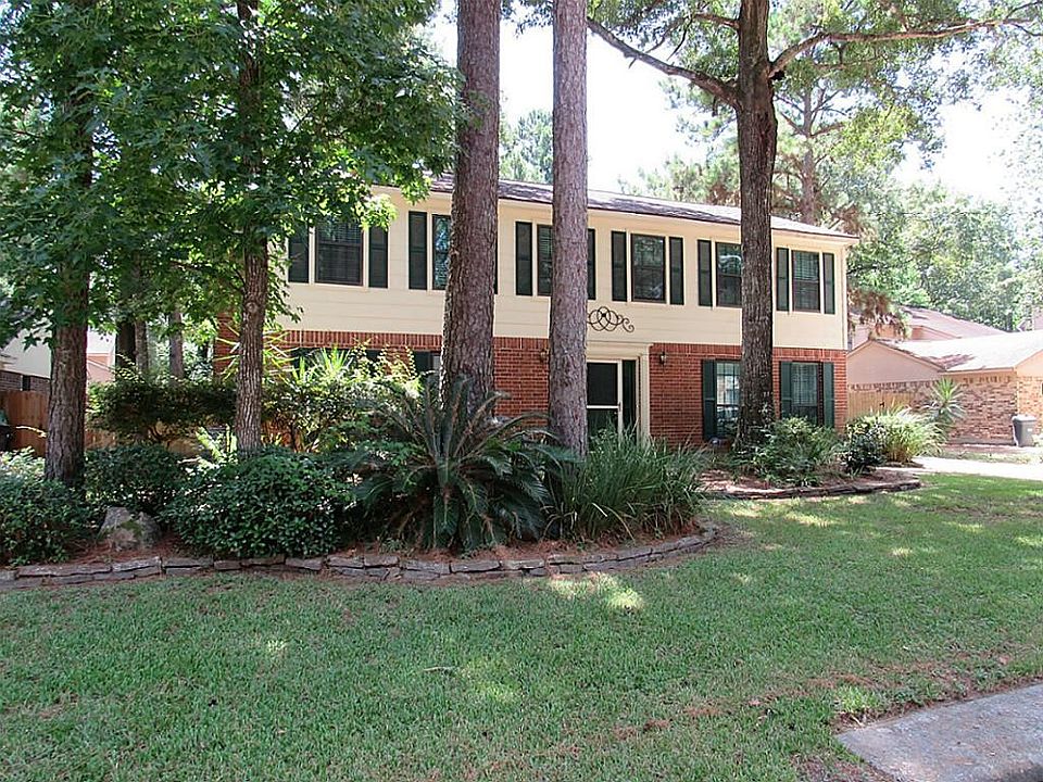1st image of 2818 Golden Leaf Dr