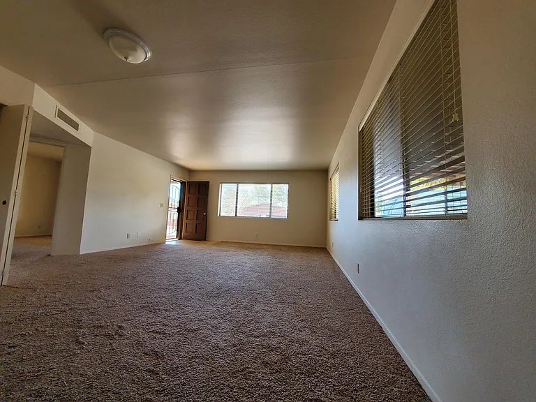 370 Fairway Oaks Dr #A — Photo 28