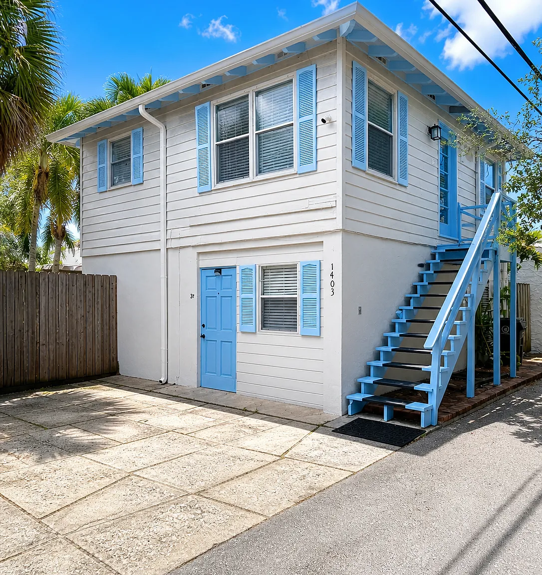 1403 Southeast 2nd Street - 2B — Photo 1
