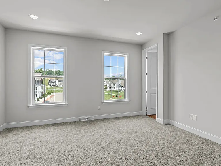 3088 Egreton Rd — Photo 8