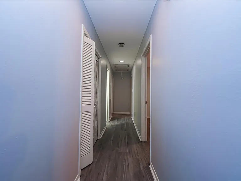 2306 Wallingford Dr — Photo 21