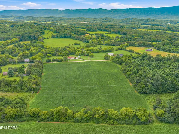 1633 Calderwood Hwy, Maryville, TN 37801