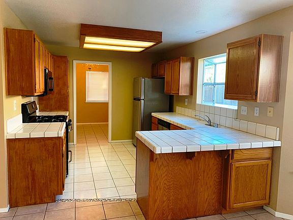 2nd image of 7001 Cranleigh Ave