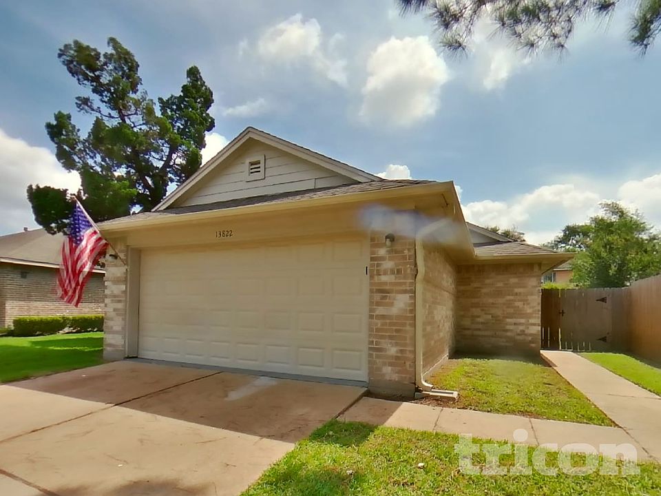 1st image of 13822 Cantwell Dr