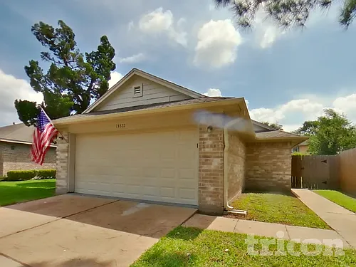 13822 Cantwell Dr Photo 1