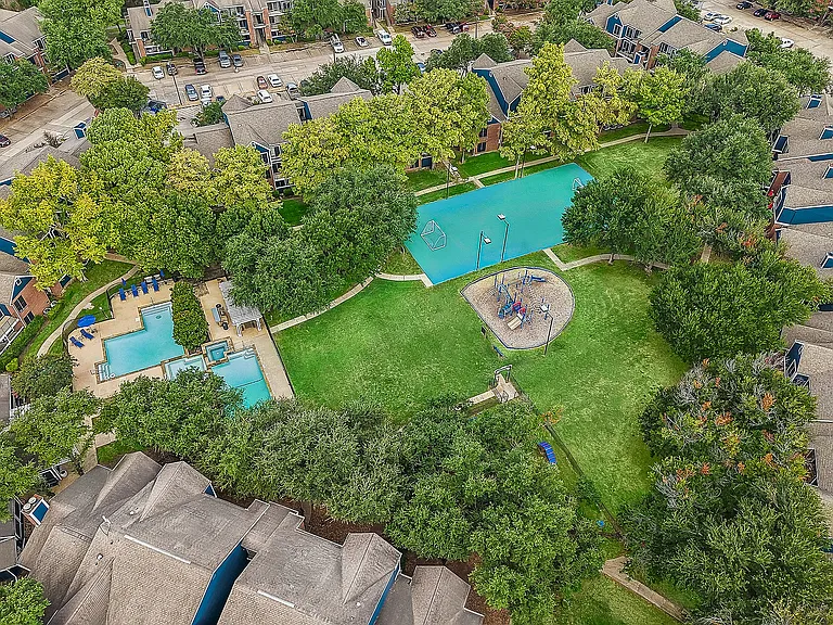 Eastgrove Apartments