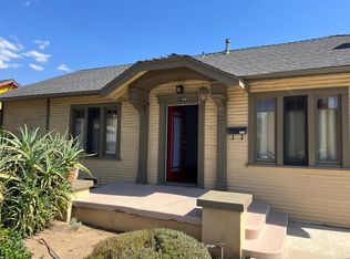1154 N Lake Ave, Pasadena, CA 91104