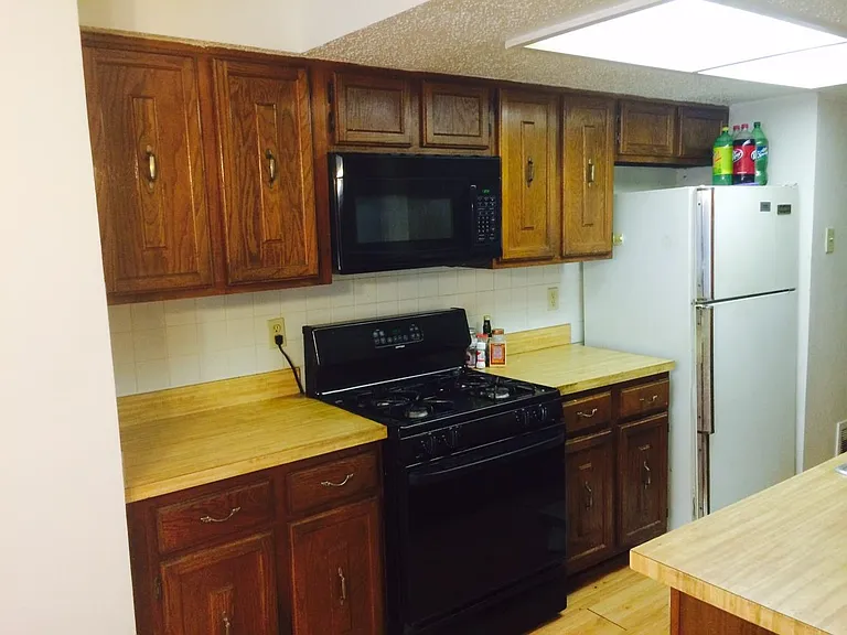 1211 Brush Creek Dr — Photo 7