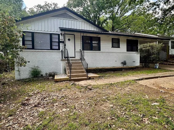 5909 Lee Ave, Little Rock, AR 72205