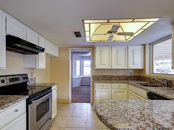 140 E Piping Rock Rd.OLI-32