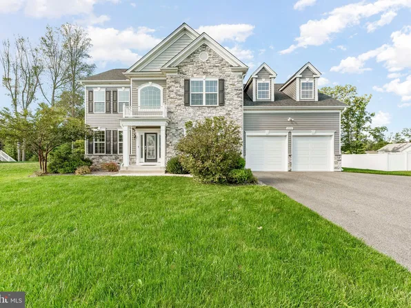 2355 Bunker Hill Ct, Prince Frederick, MD 20678