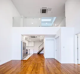 Rented by Sapo Group