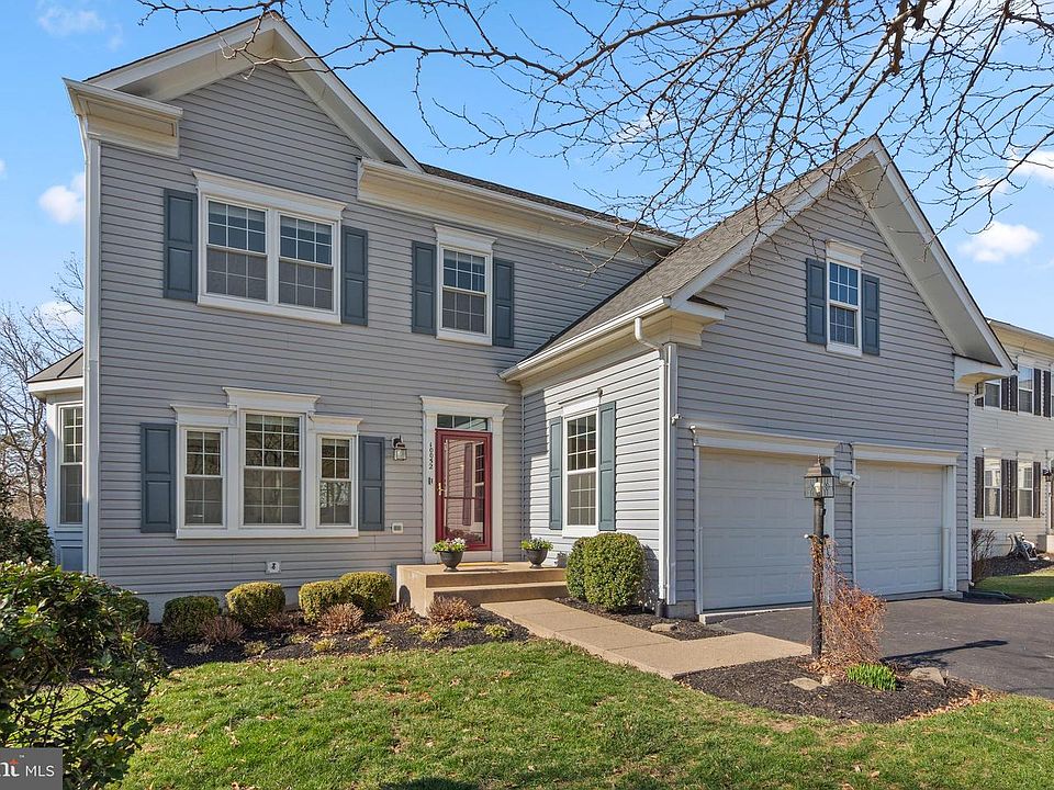 1st image of 10052 Naughton Ct
