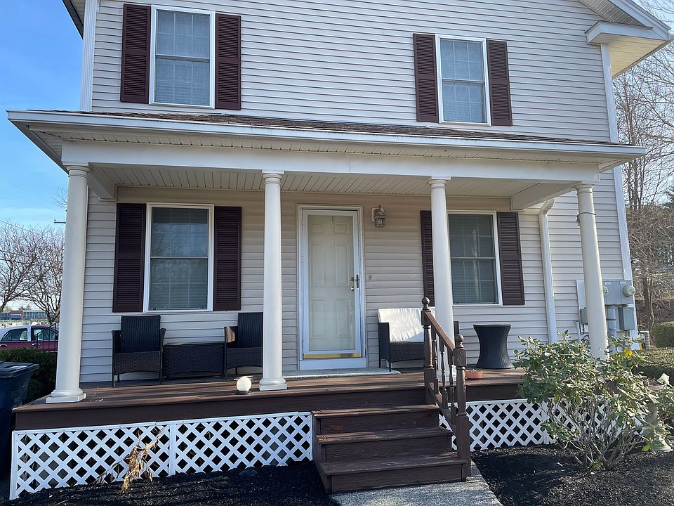 1st image of 450A W Hollis St