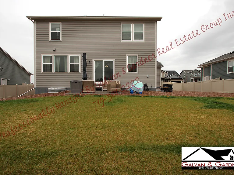9803 Blaurock Dr — Photo 25
